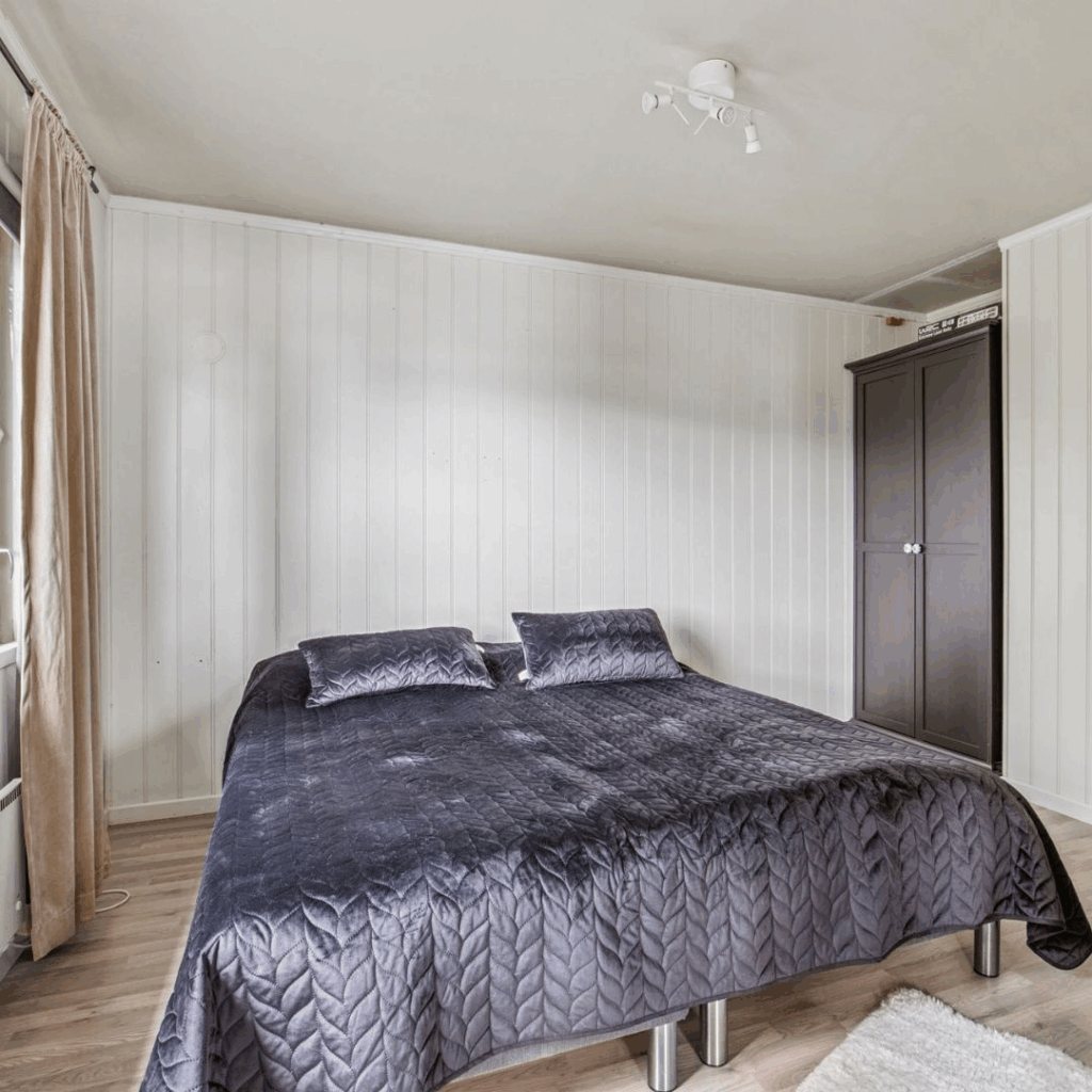 Spotgoedkoop huis in Noorwegen gaat viral vanwe adembenemendeg uitzicht op de fjorden