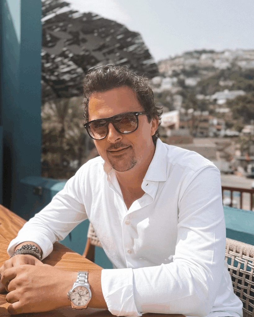 Mike Hansler woont eindelijk niet meer bij zijn moeder: "De navelstreng is los!"