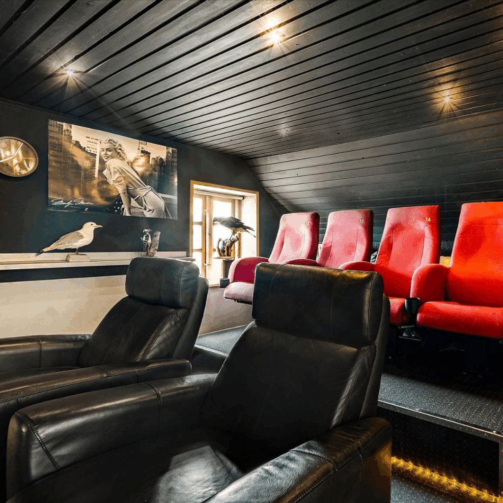 villa in Denemarken met thuisbioscoop te koop voor een prikkie