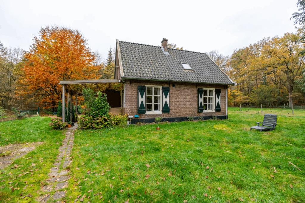 Deze betaalbare boswachterswoning is het droomhuis van iedere introvert