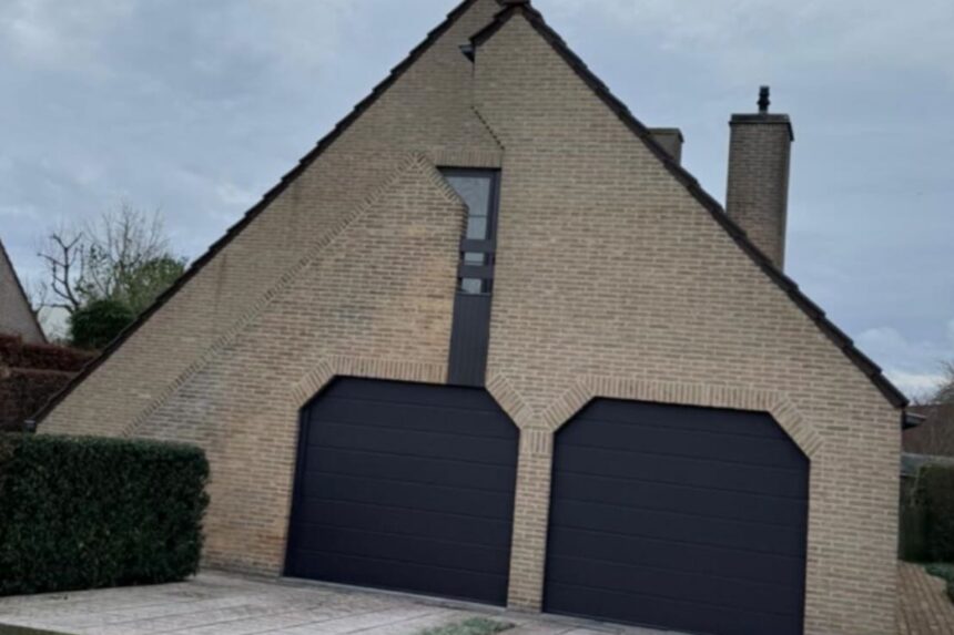 Nog eens 10 van de lelijkste huizen die je alleen in België kunt tegenkomen