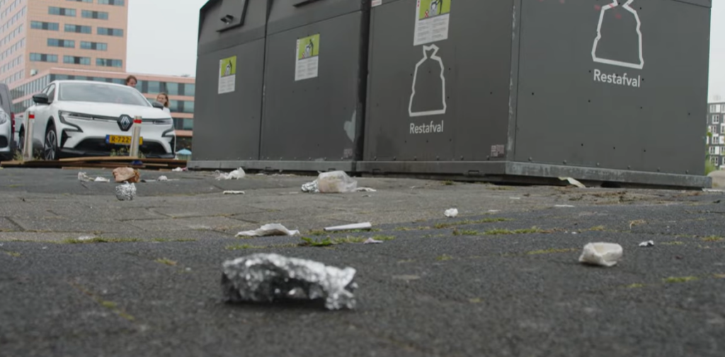 Opnieuw beelden verschenen van ratten die feestje bouwen in keuken van populair Amsterdams restaurant