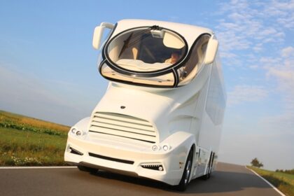 Deze 'duurste camper ter wereld' heeft meer weg van een luxe villa op wielen