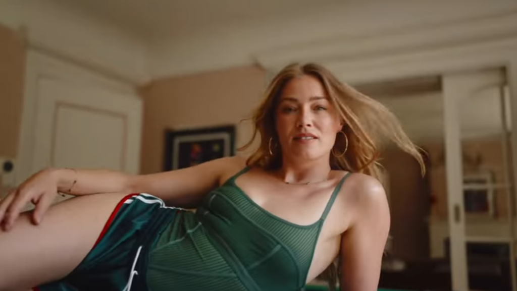 Geraldine Kemper breekt het internet met snikhete lingeriesetjes: 'Natural beauty!'