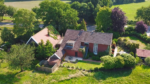 Duitse paardenboerderij met 2 woningen op 3 km van Nederlandse grens voor een prikkie op Funda!