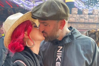 vriendin van ben saunders